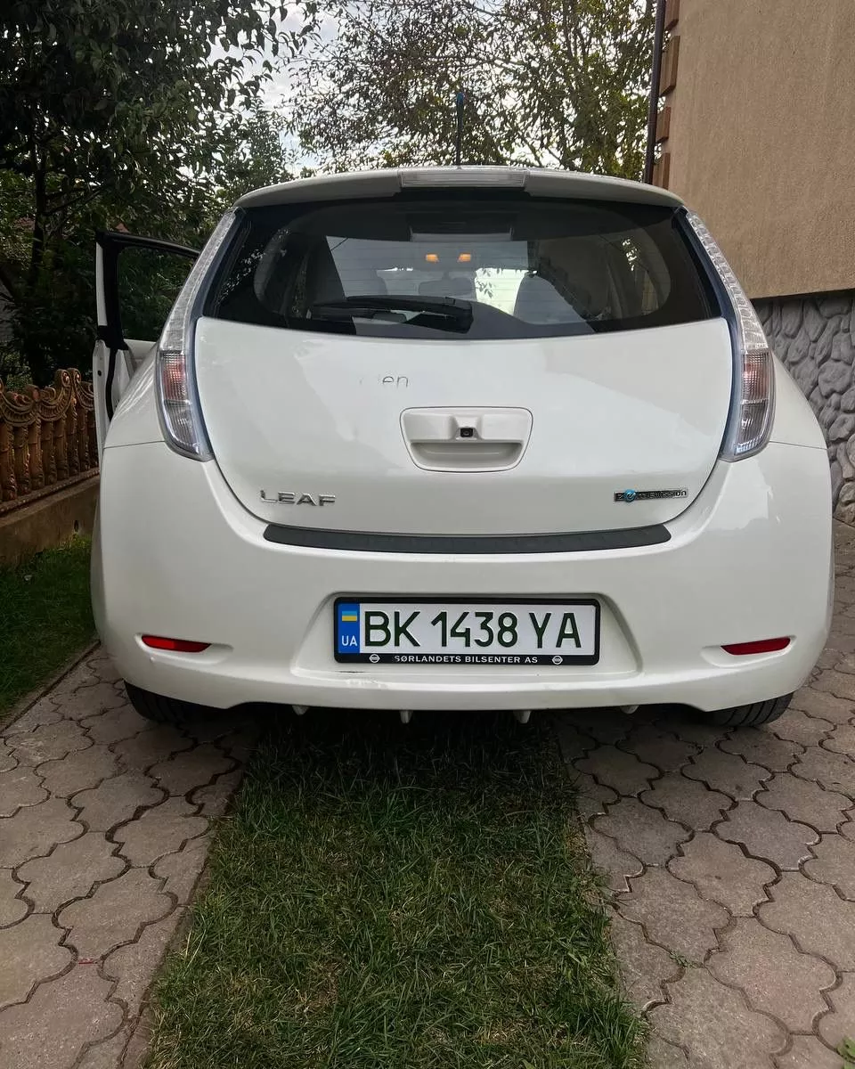 Nissan Leaf  24 kWh 2012141