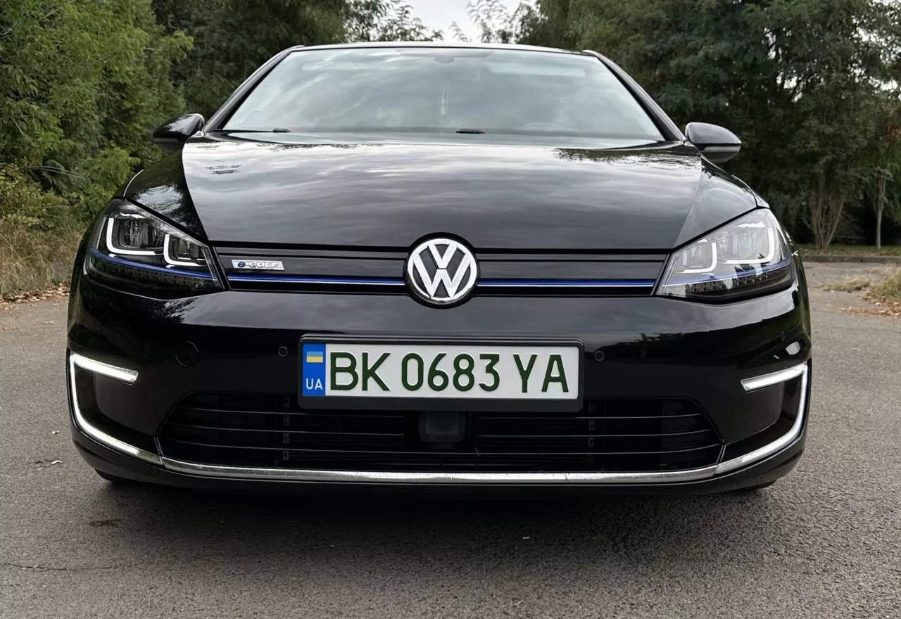 Volkswagen e-Golf  201451