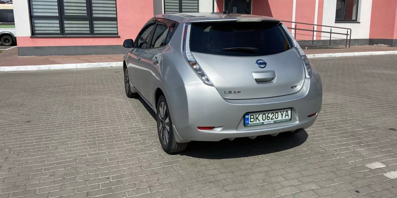 Nissan Leaf  24 kWh 201341