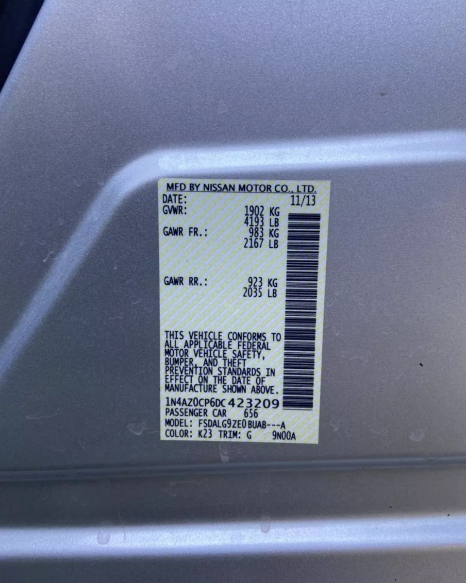 Nissan Leaf  24 kWh 2013201