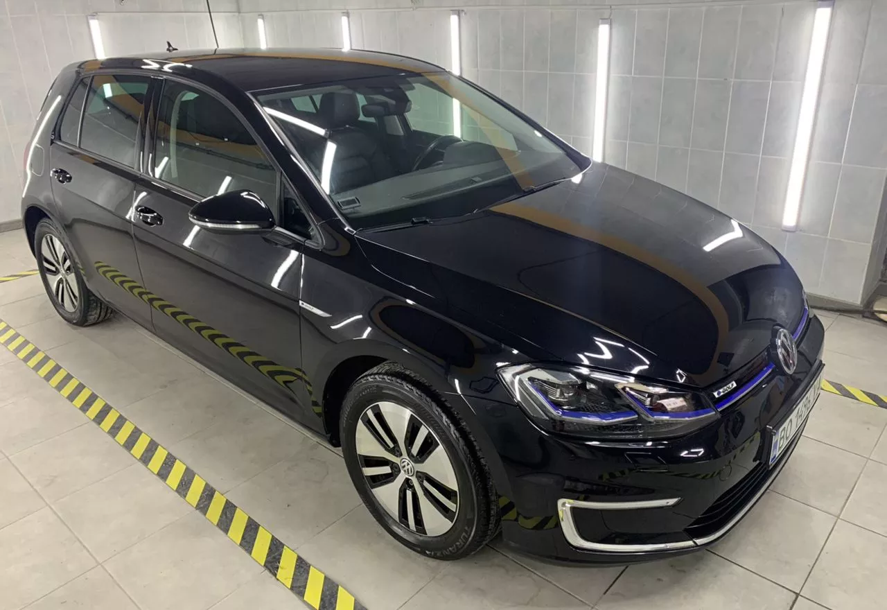 Volkswagen e-Golf  35.8 kWh 201851