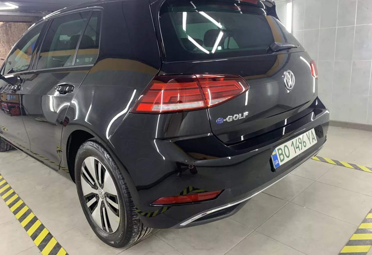 Volkswagen e-Golf  35.8 kWh 201881