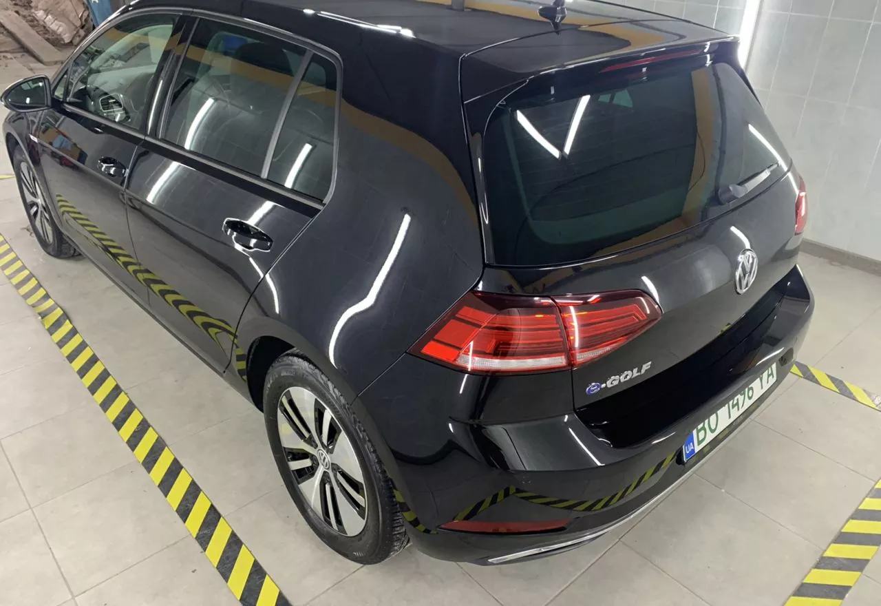 Volkswagen e-Golf  35.8 kWh 201891