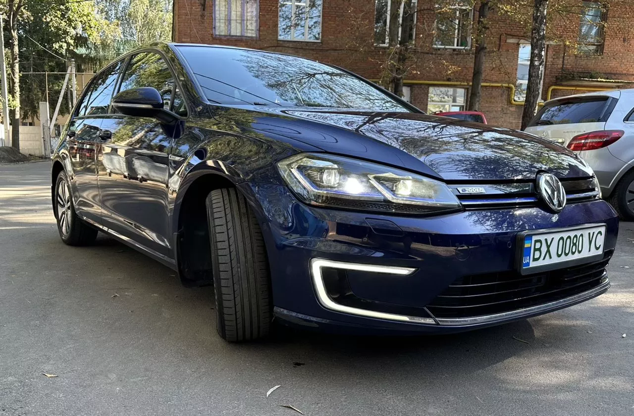 Volkswagen e-Golf  201821