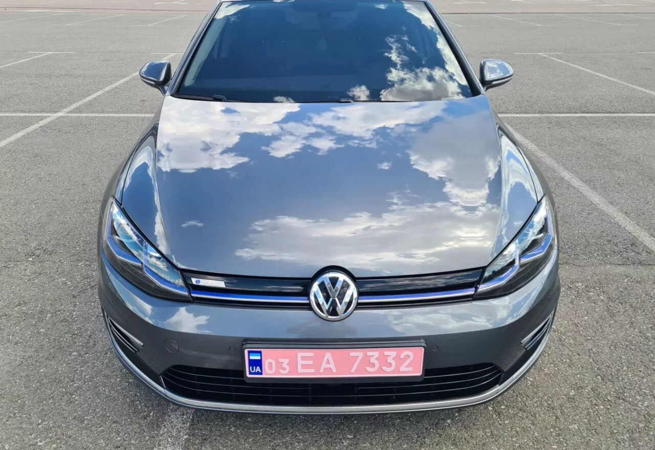 Volkswagen e-Golf  35.8 kWh 202011