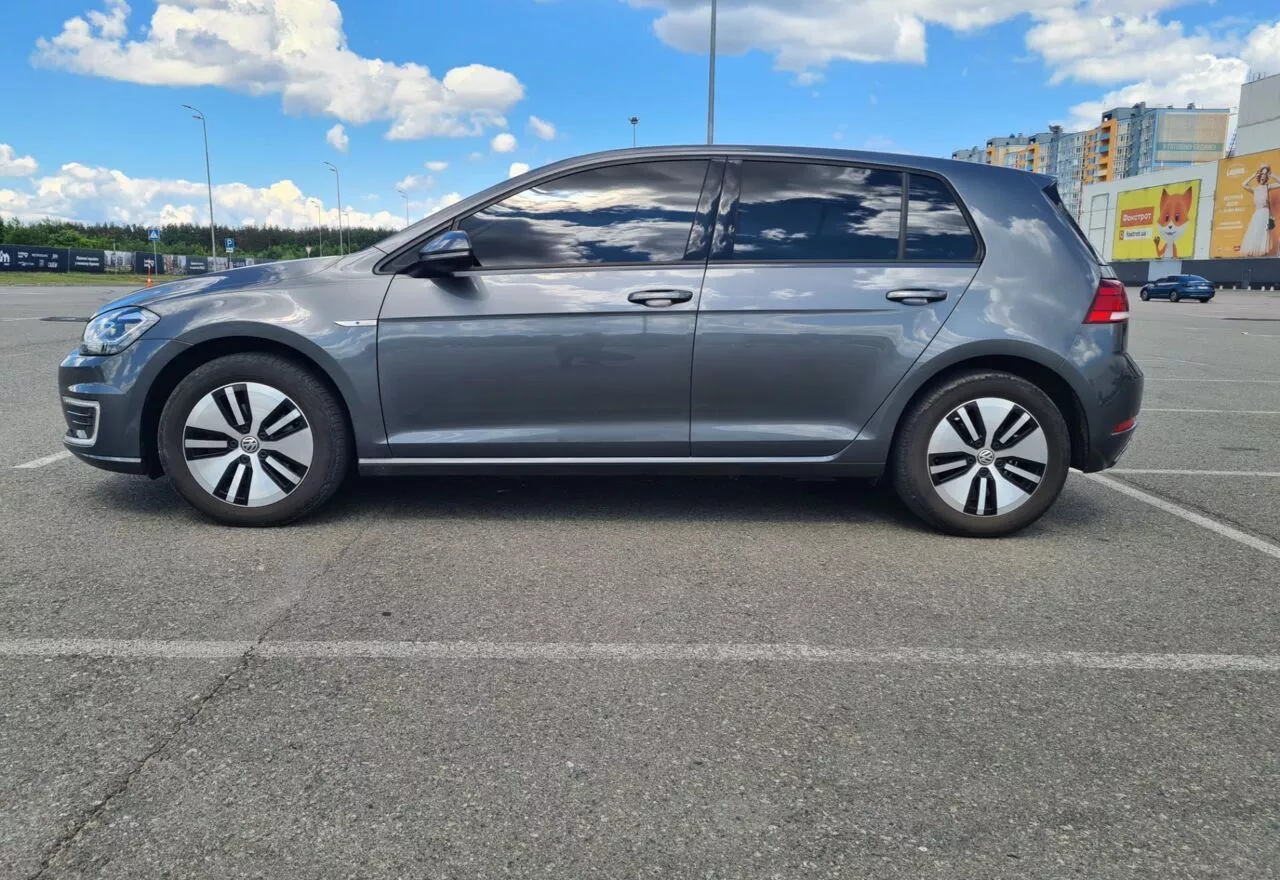 Volkswagen e-Golf  35.8 kWh 202031