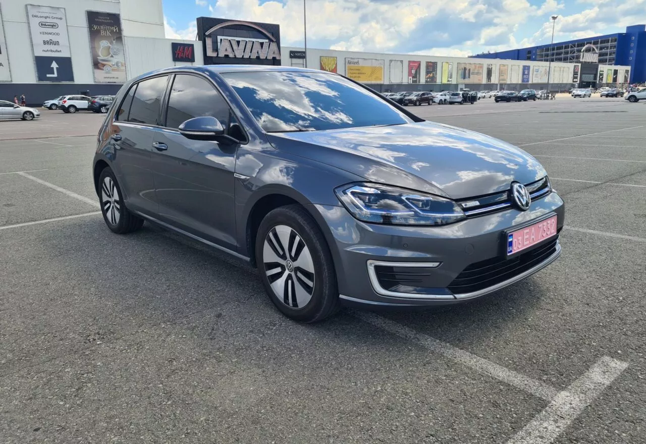 Volkswagen e-Golf  35.8 kWh 202091