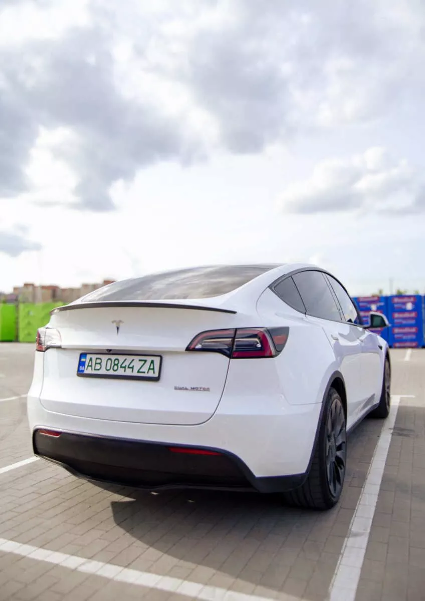 Tesla Model Y  82 kWh 202191