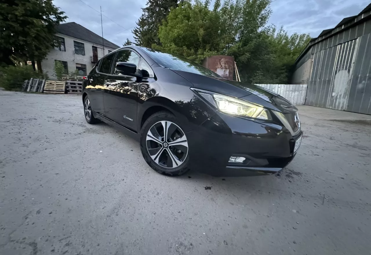 Nissan Leaf  40 kWh 201801