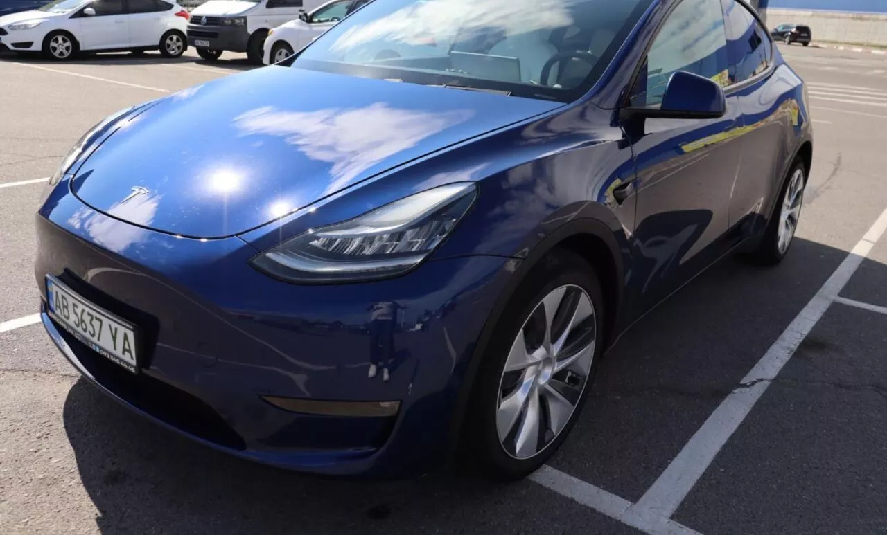 Tesla Model Y  82 kWh 2020361