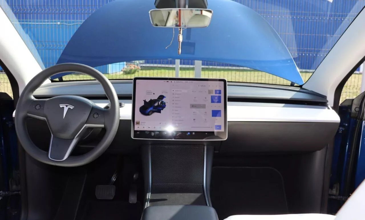 Tesla Model Y  82 kWh 2020151