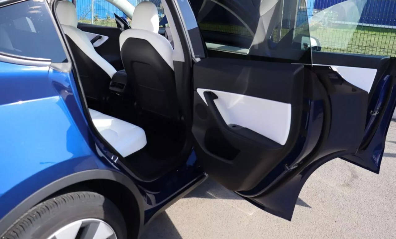 Tesla Model Y  82 kWh 2020191