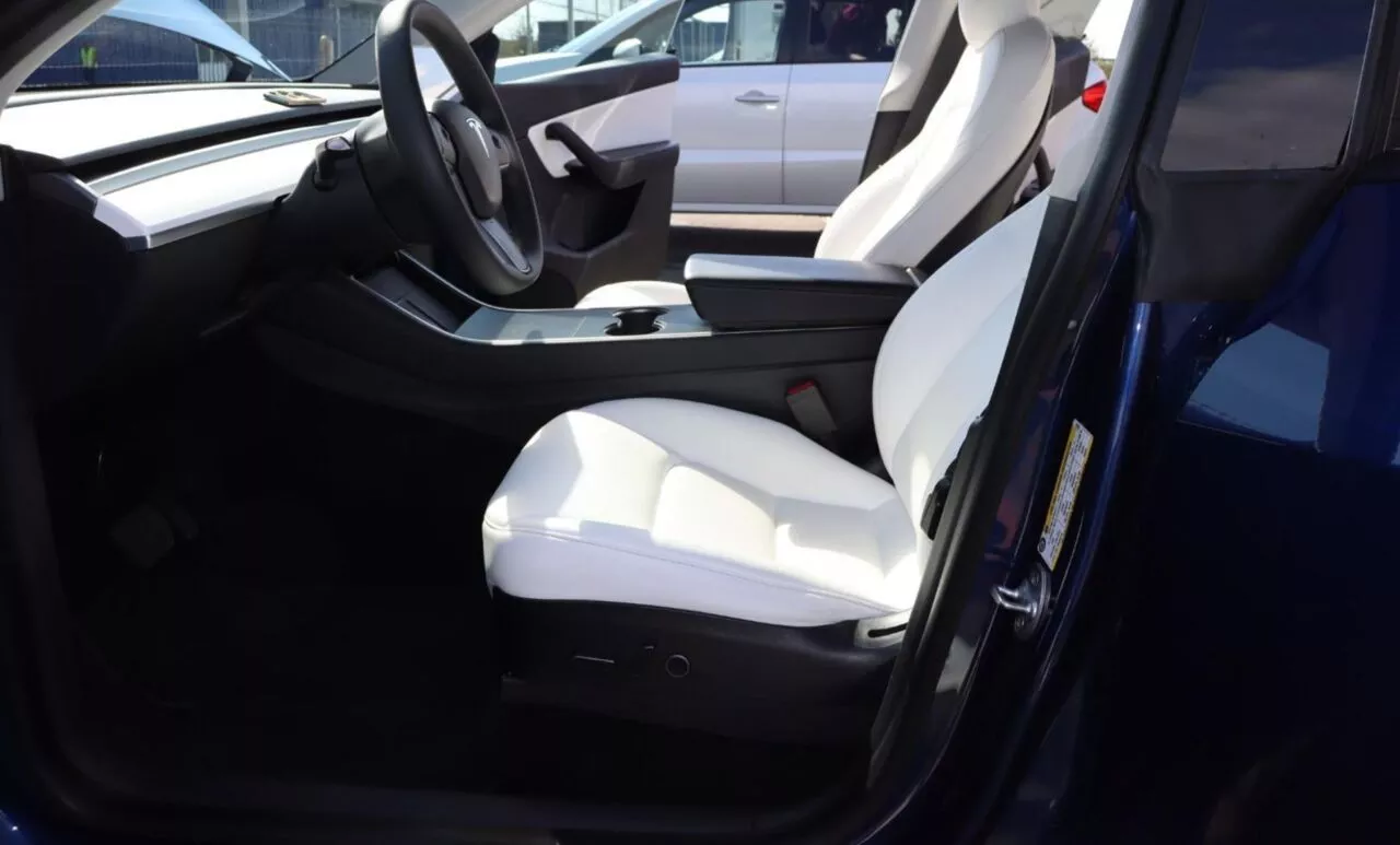 Tesla Model Y  82 kWh 2020231