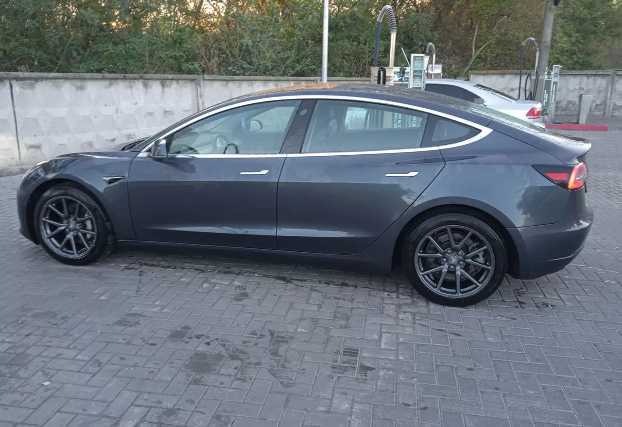 Tesla Model 3  75 kWh 201981