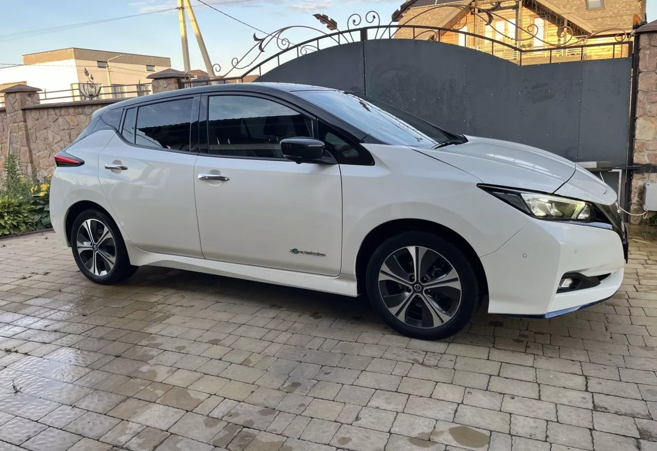 Nissan Leaf  201911