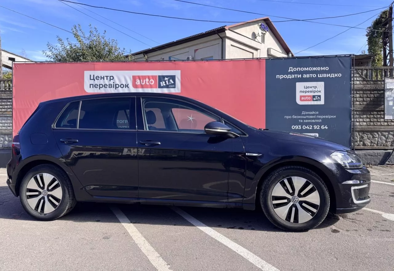 Volkswagen e-Golf  24 kWh 201641