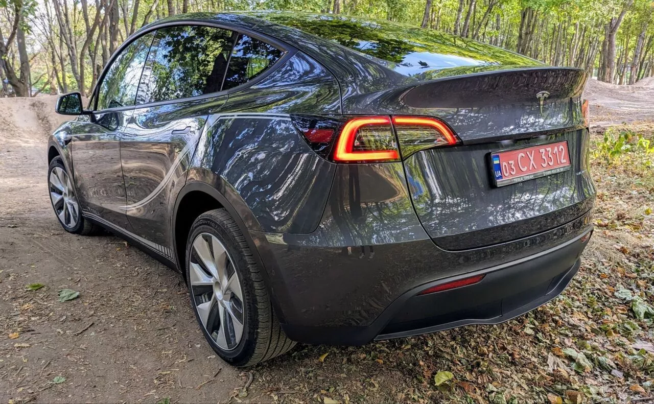 Tesla Model Y  82 kWh 202241