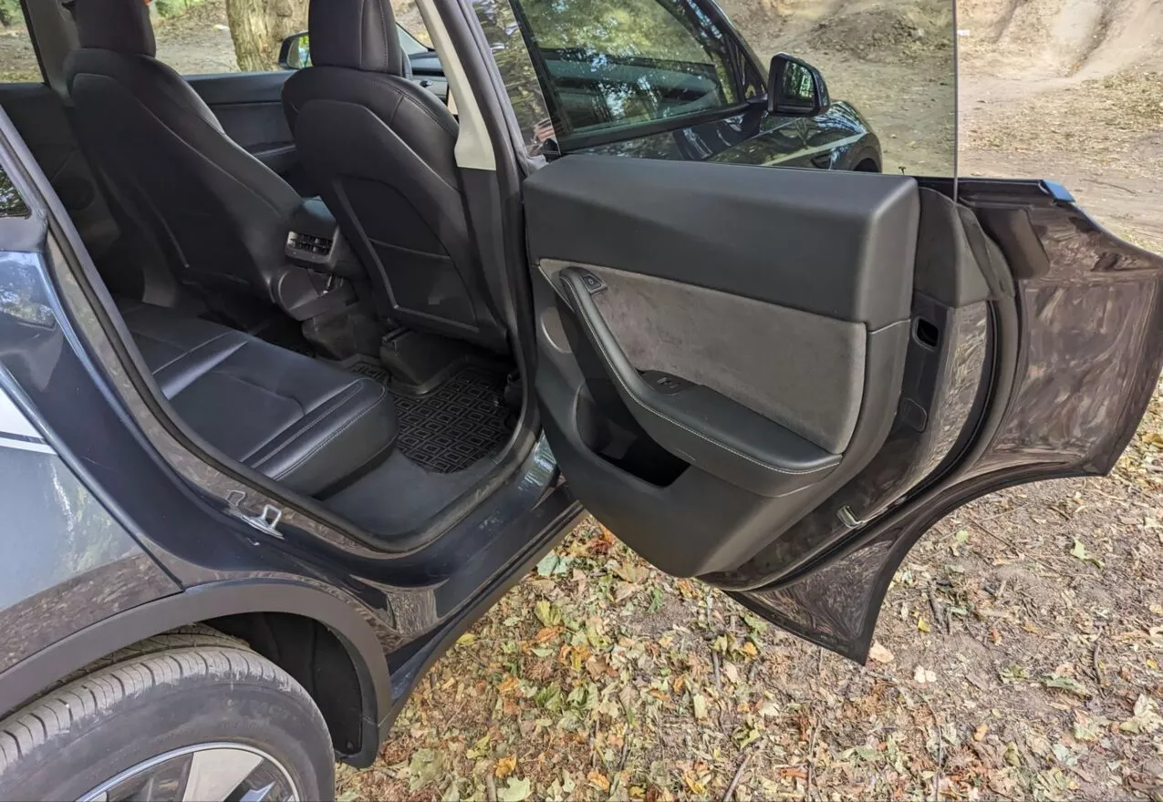 Tesla Model Y  82 kWh 2022191