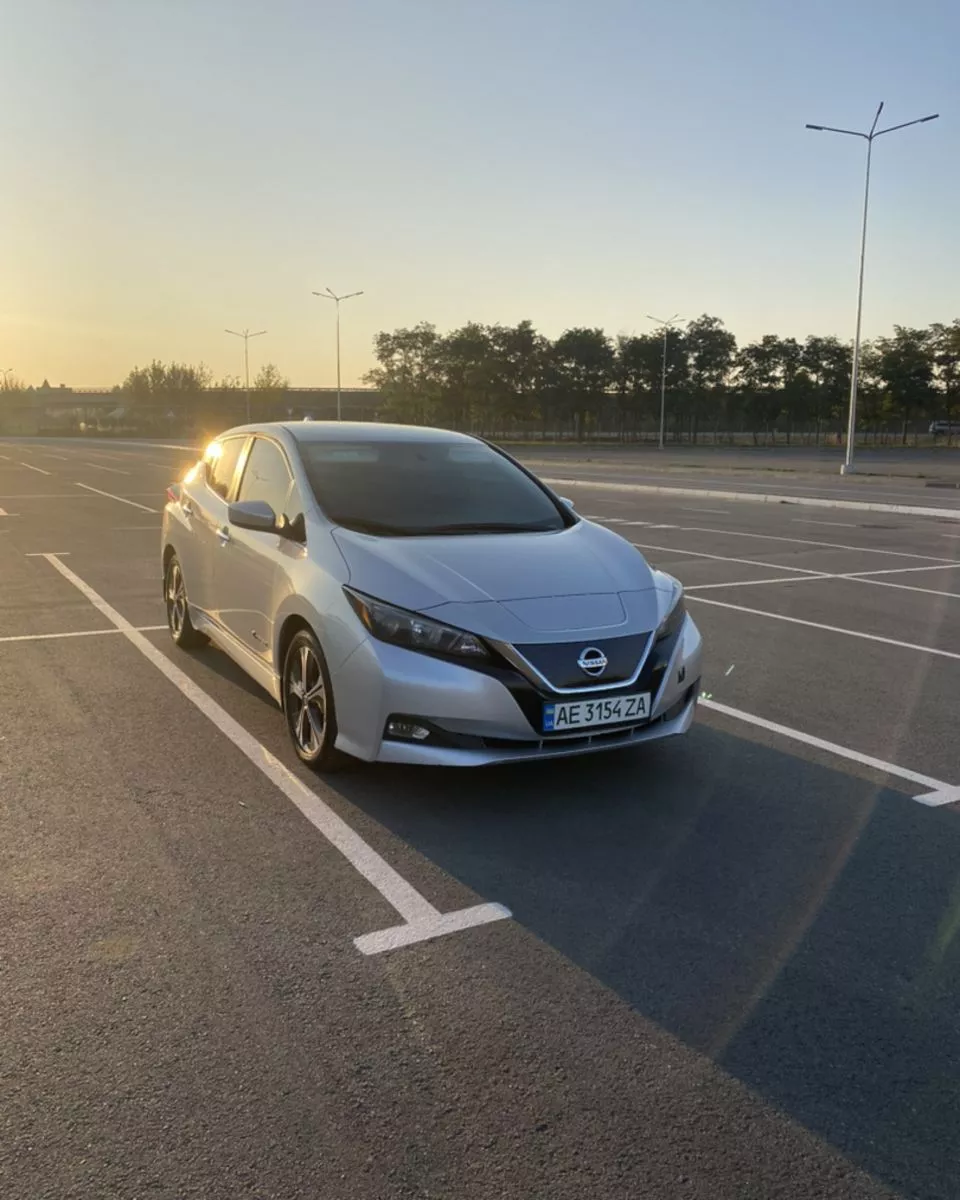 Nissan Leaf  201801