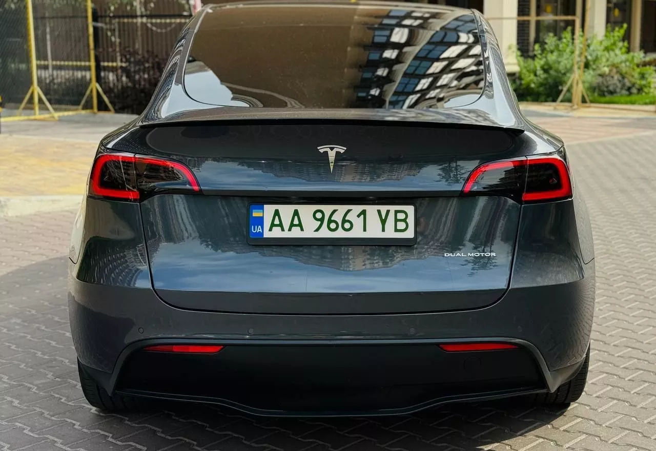 Tesla Model Y  82 kWh 202171