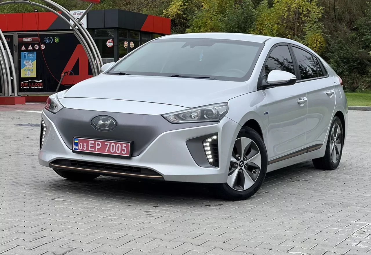 Hyundai Ioniq  28.3 kWh 201801