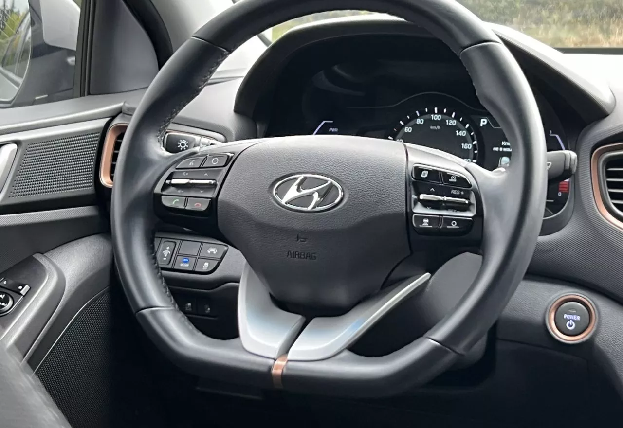 Hyundai Ioniq  28.3 kWh 2018201