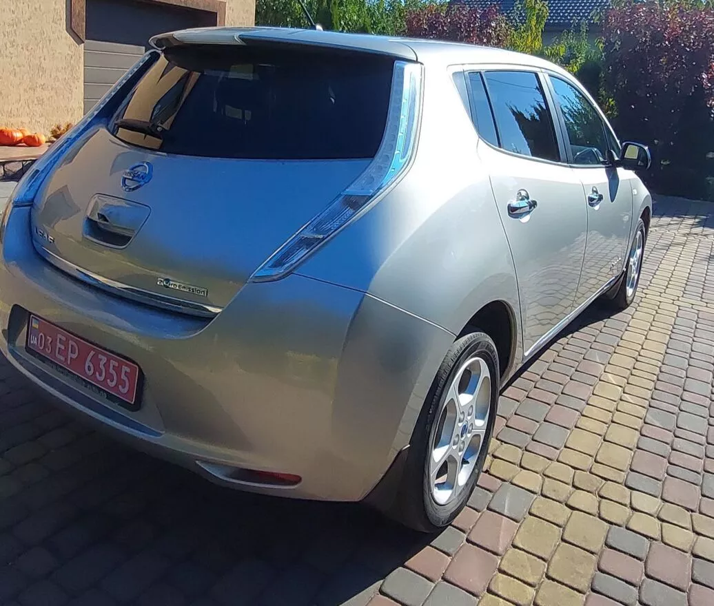 Nissan Leaf  201441