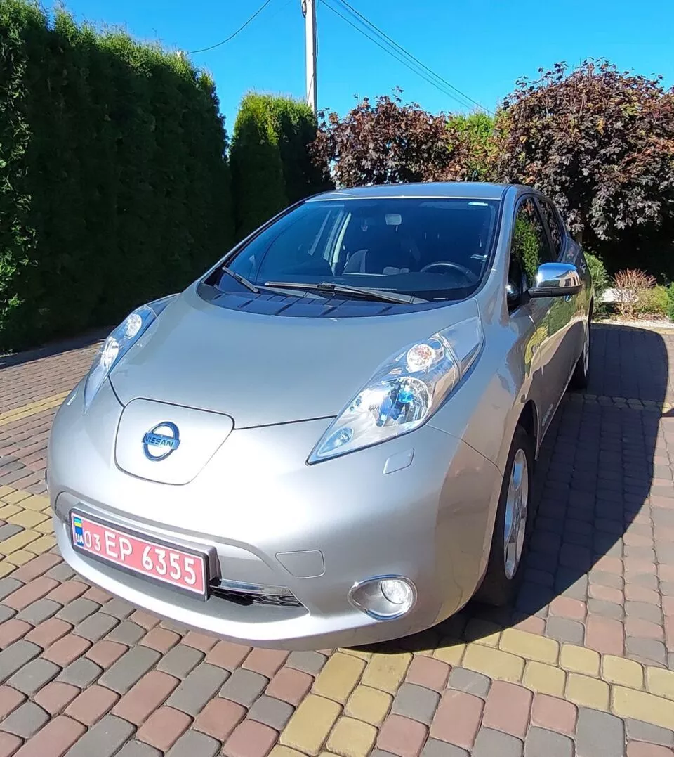 Nissan Leaf  201451