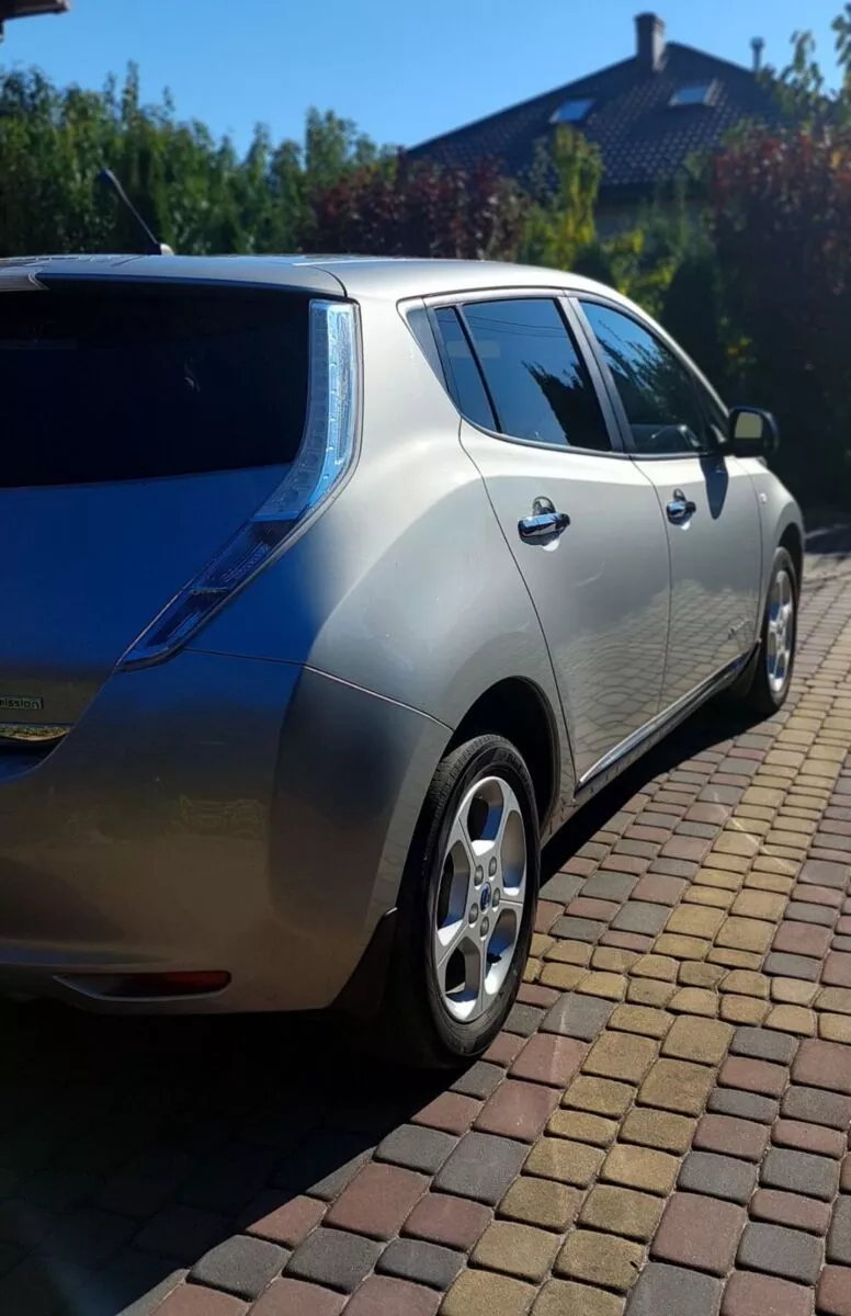 Nissan Leaf  201461