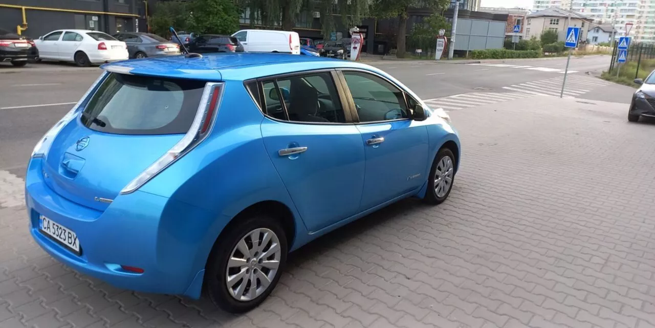 Nissan Leaf  24 kWh 201321