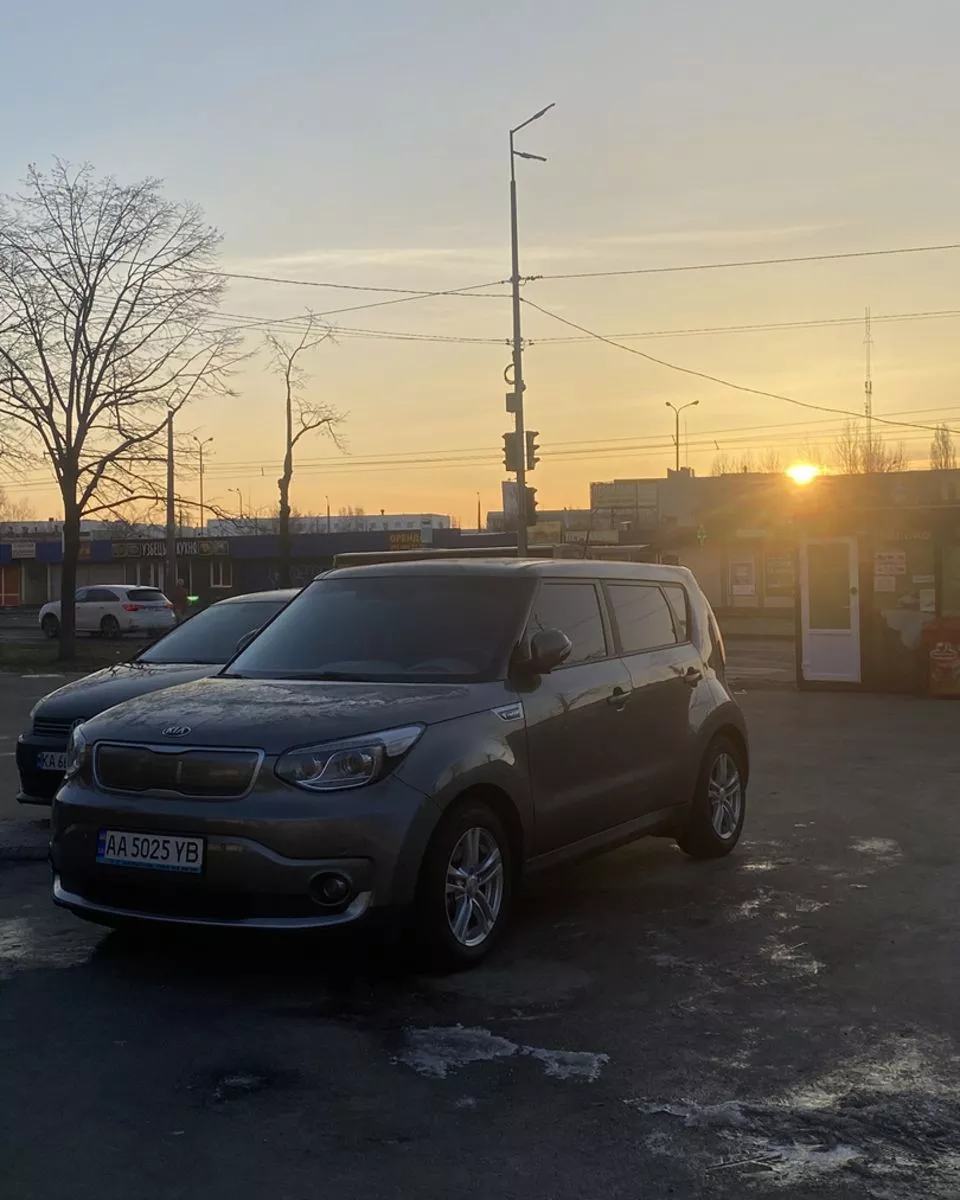 Kia Soul  30 kWh 201571