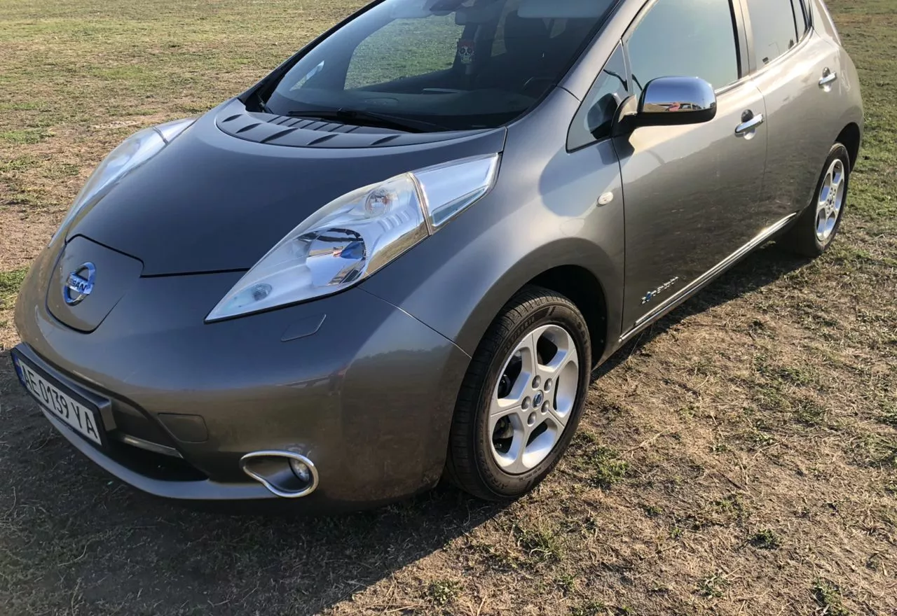 Nissan Leaf  24 kWh 201301