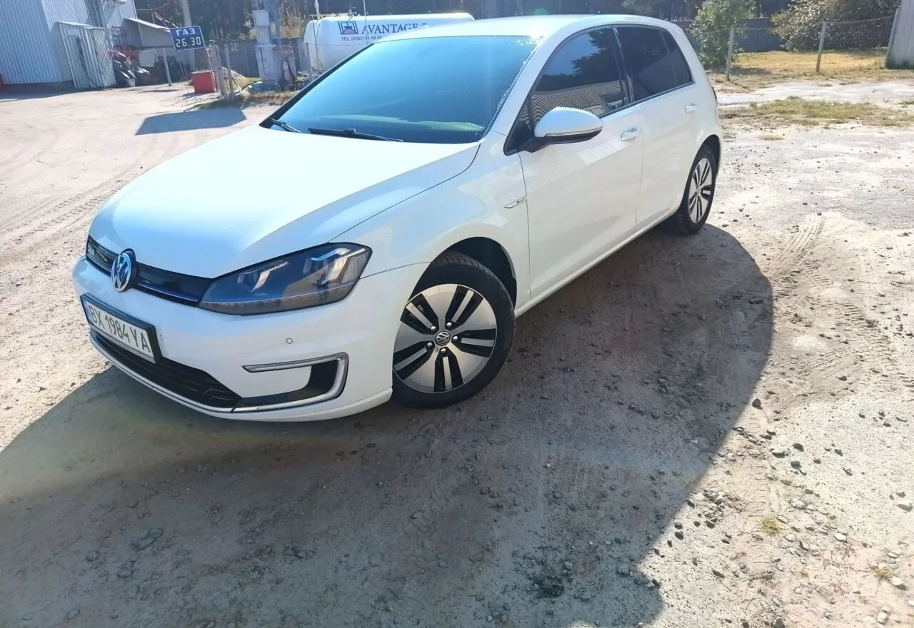 Volkswagen e-Golf 