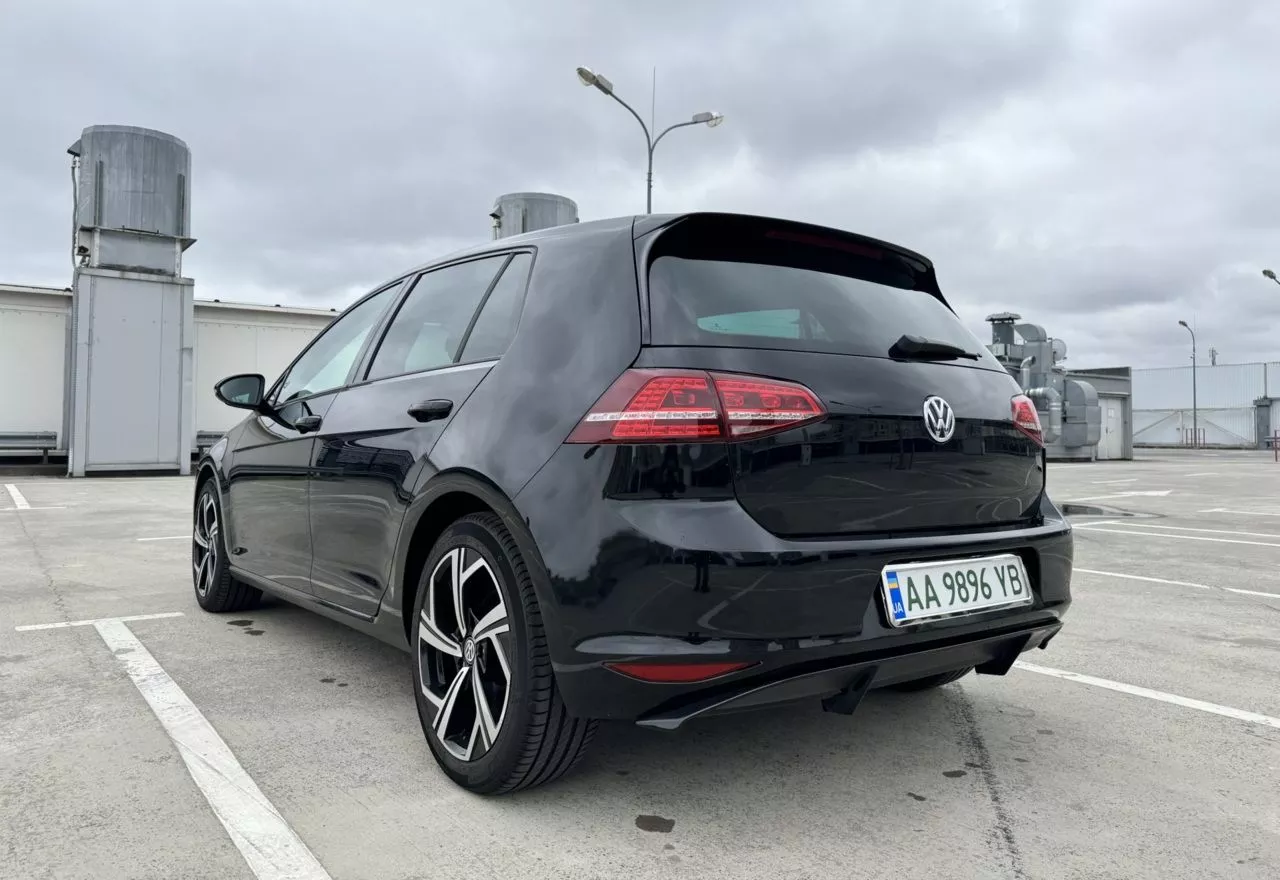 Volkswagen e-Golf  24 kWh 201451