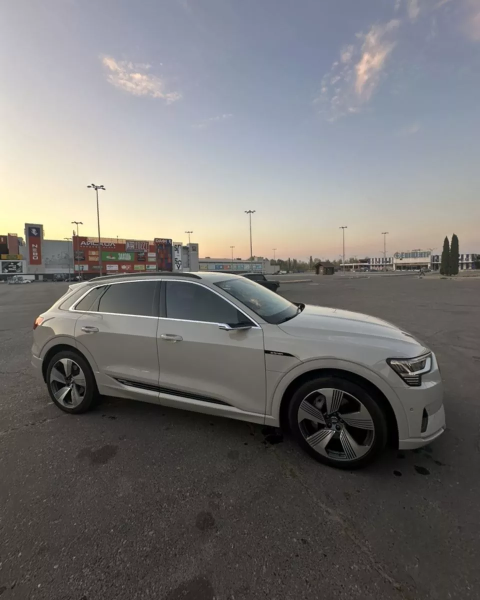 Audi E-tron  95 kWh 201911