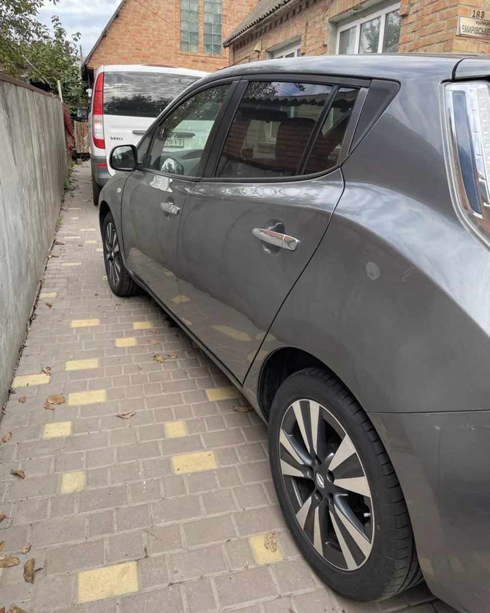 Nissan Leaf  24 kWh 201511