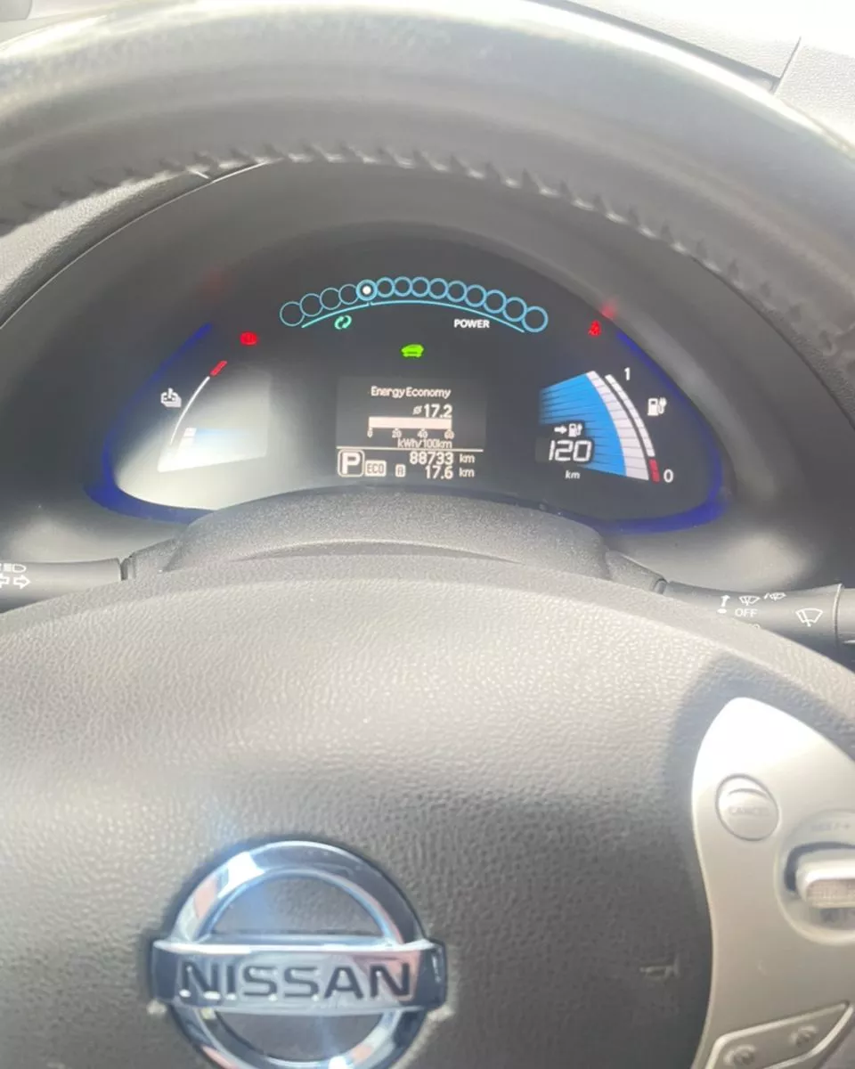 Nissan Leaf  24 kWh 201551