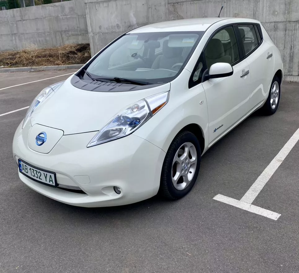 Nissan Leaf  24 kWh 201111