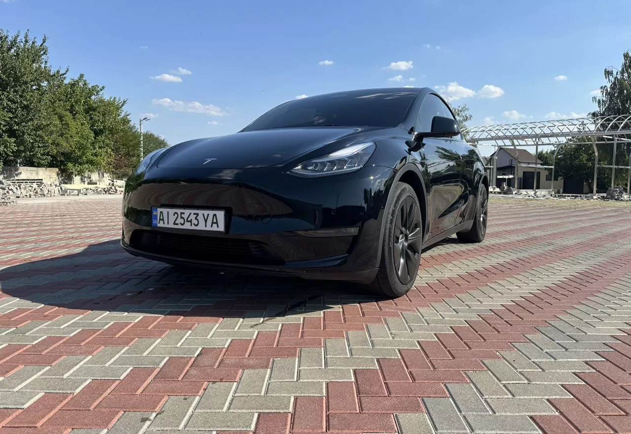 Tesla Model Y  82 kWh 202211