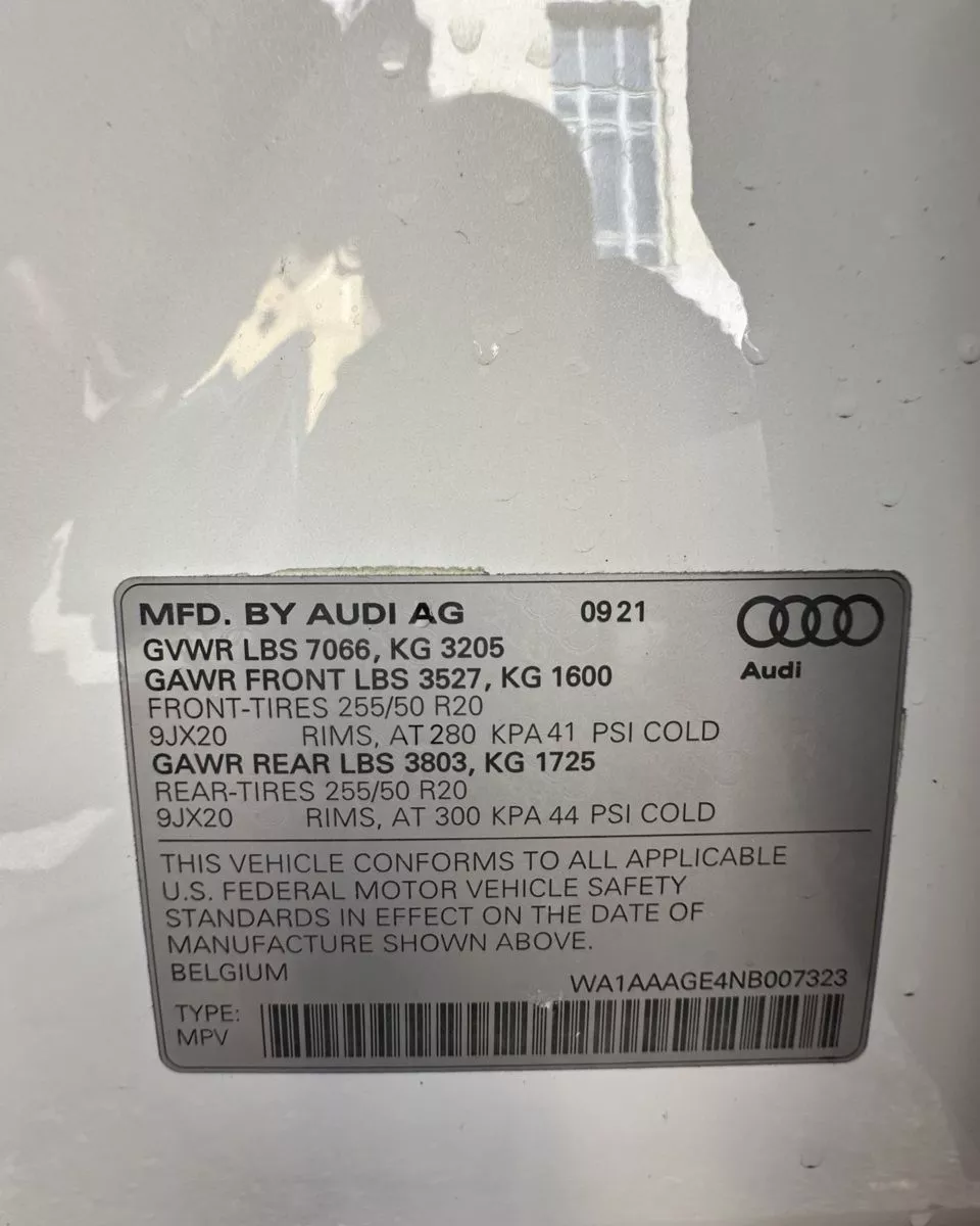 Audi E-tron  95 kWh 2021121