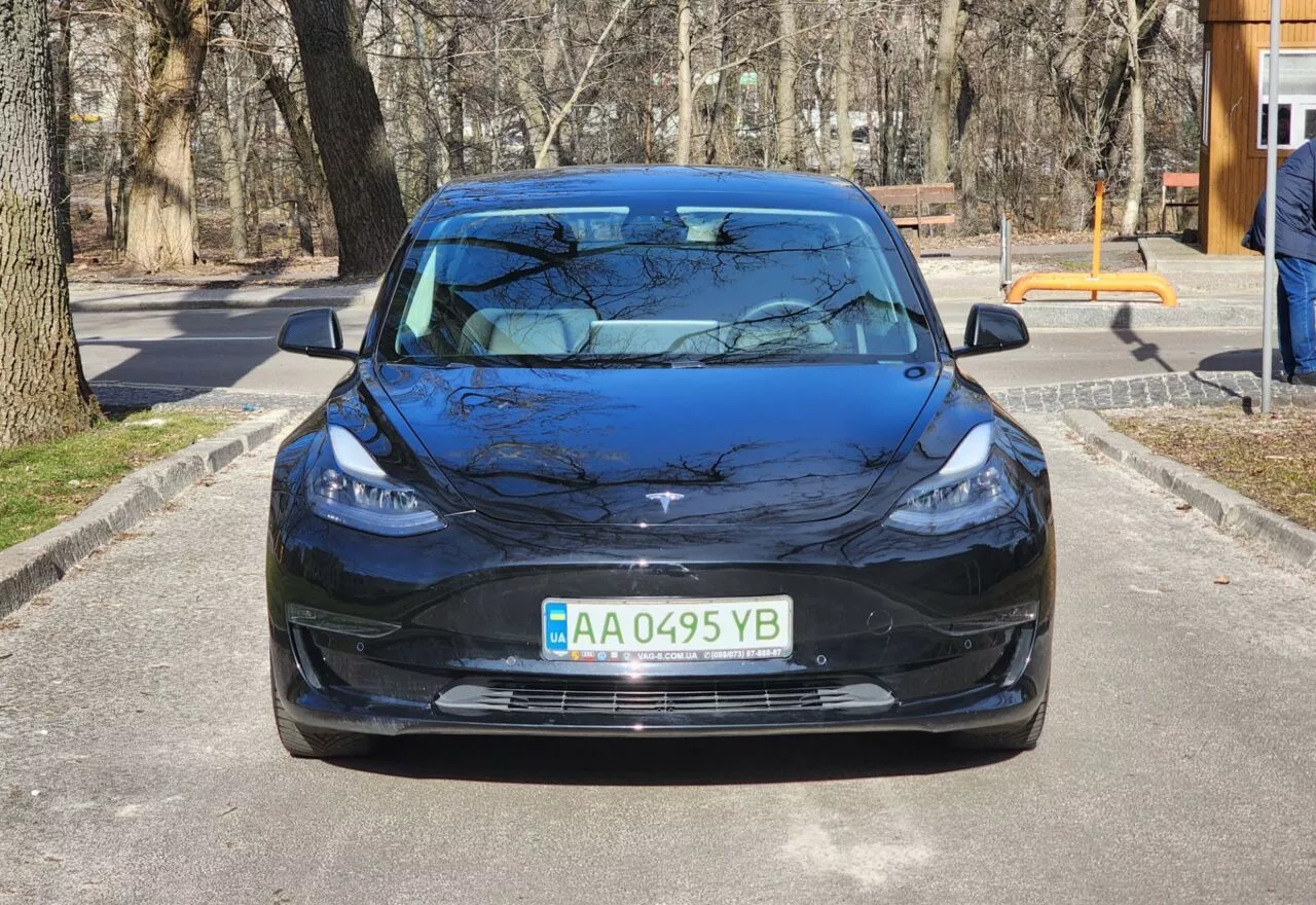 Tesla Model 3  54 kWh 202121