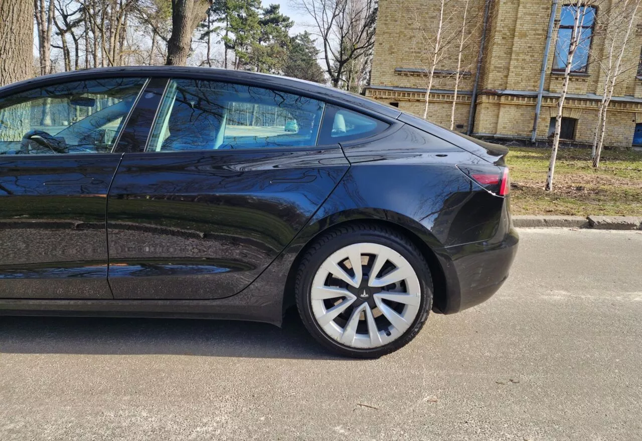 Tesla Model 3  54 kWh 202181