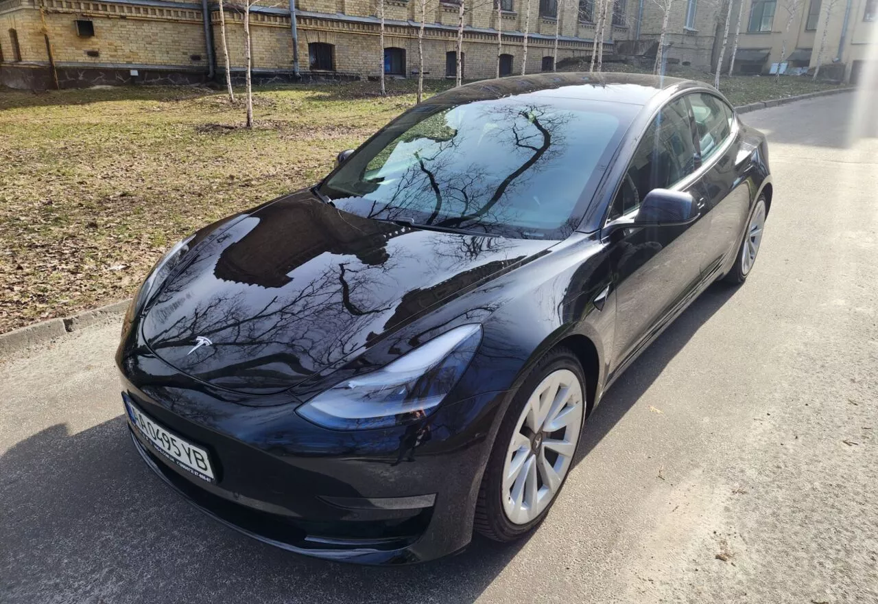 Tesla Model 3  54 kWh 2021131