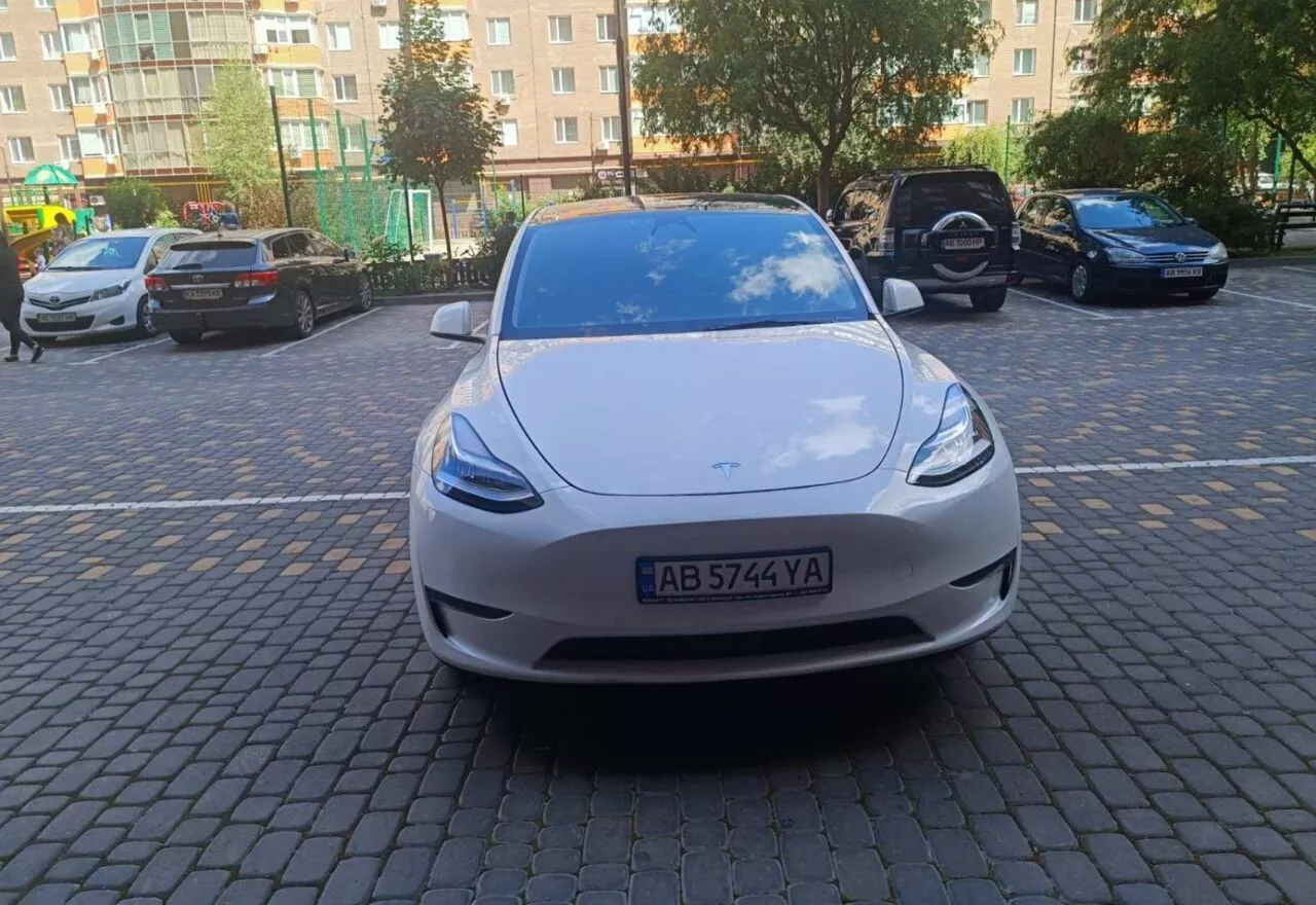 Tesla Model Y  82 kWh 202211