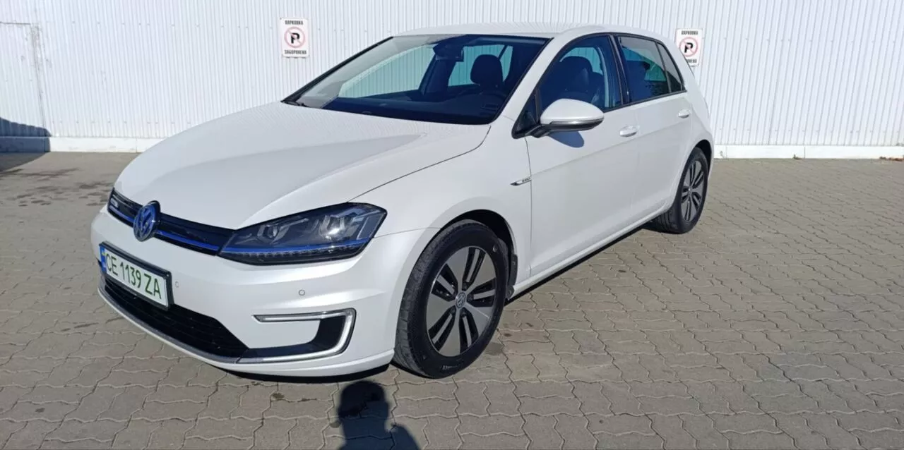 Volkswagen e-Golf  24 kWh 2015181