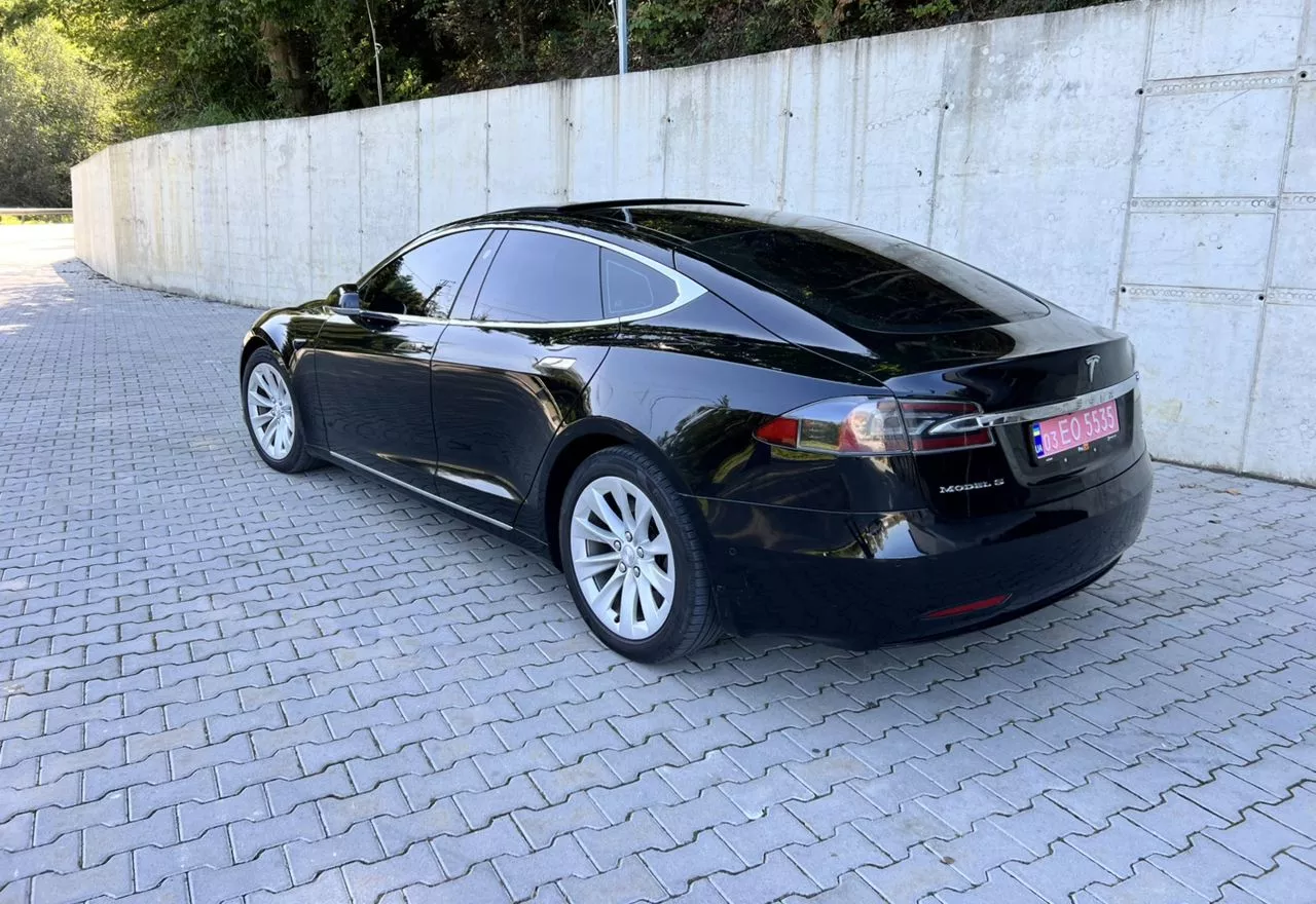 Tesla Model S  75 kWh 201641