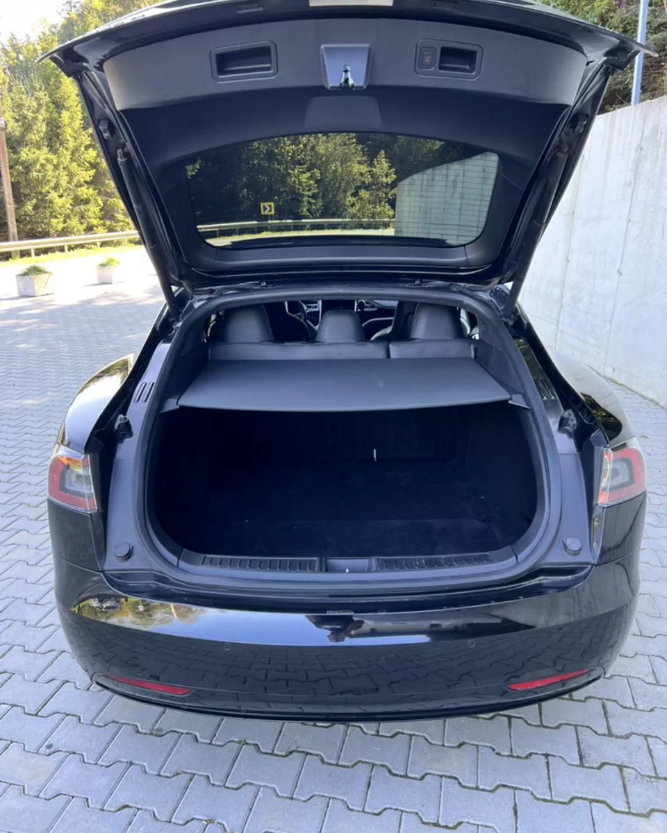 Tesla Model S  75 kWh 201681