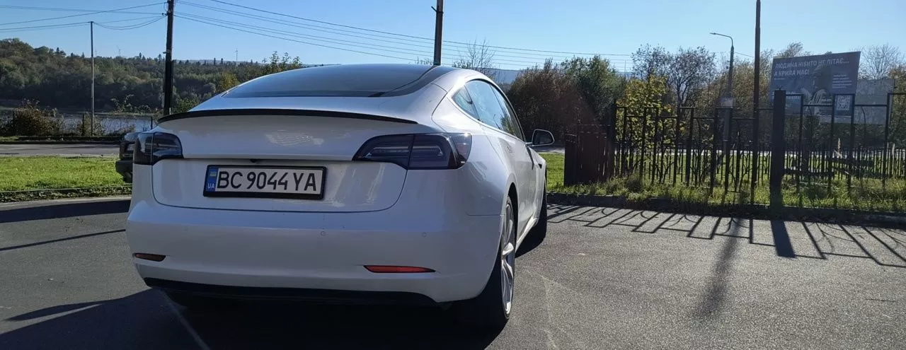 Tesla Model 3  80.5 kWh 201931