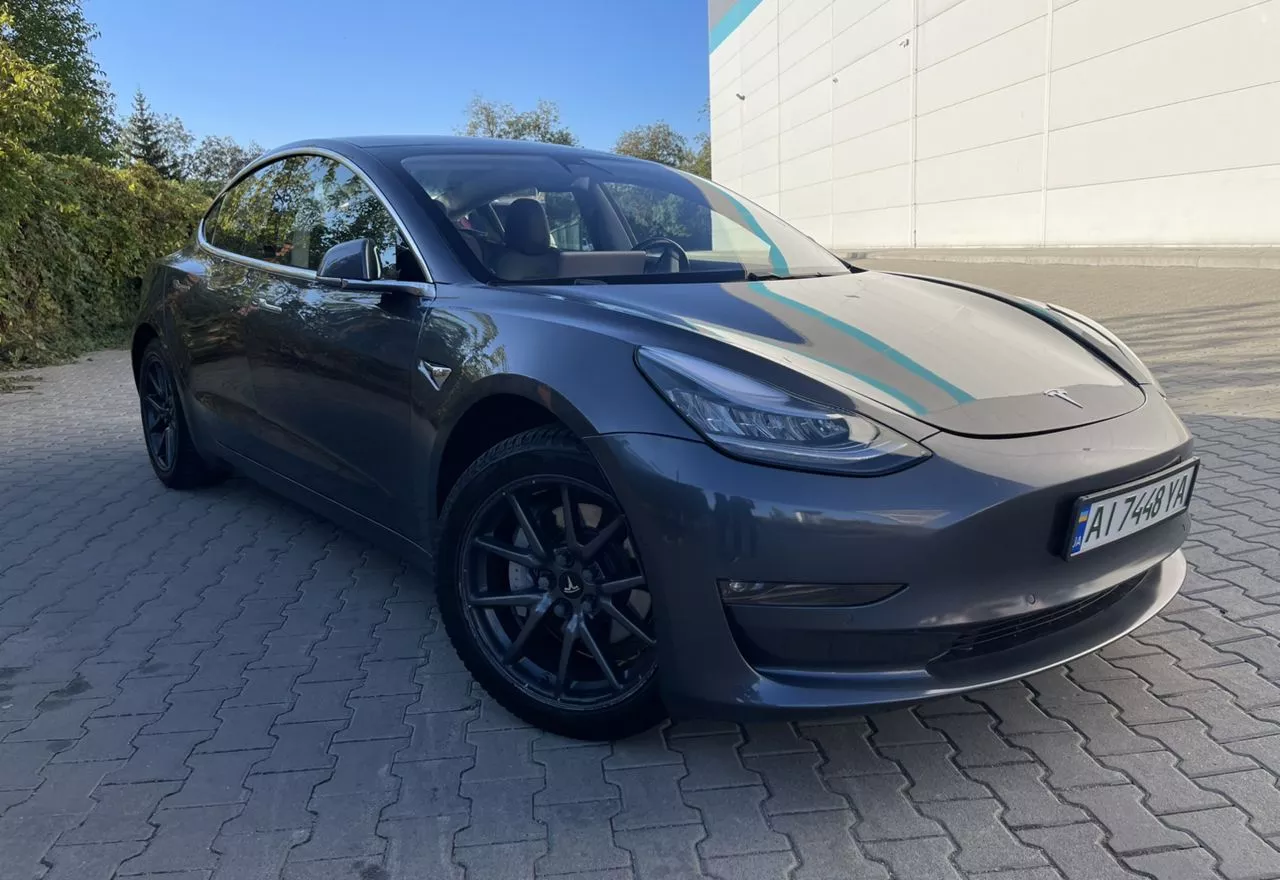 Tesla Model 3  75 kWh 201811