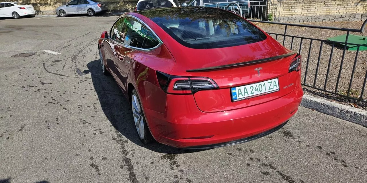 Tesla Model 3  80.5 kWh 2018121